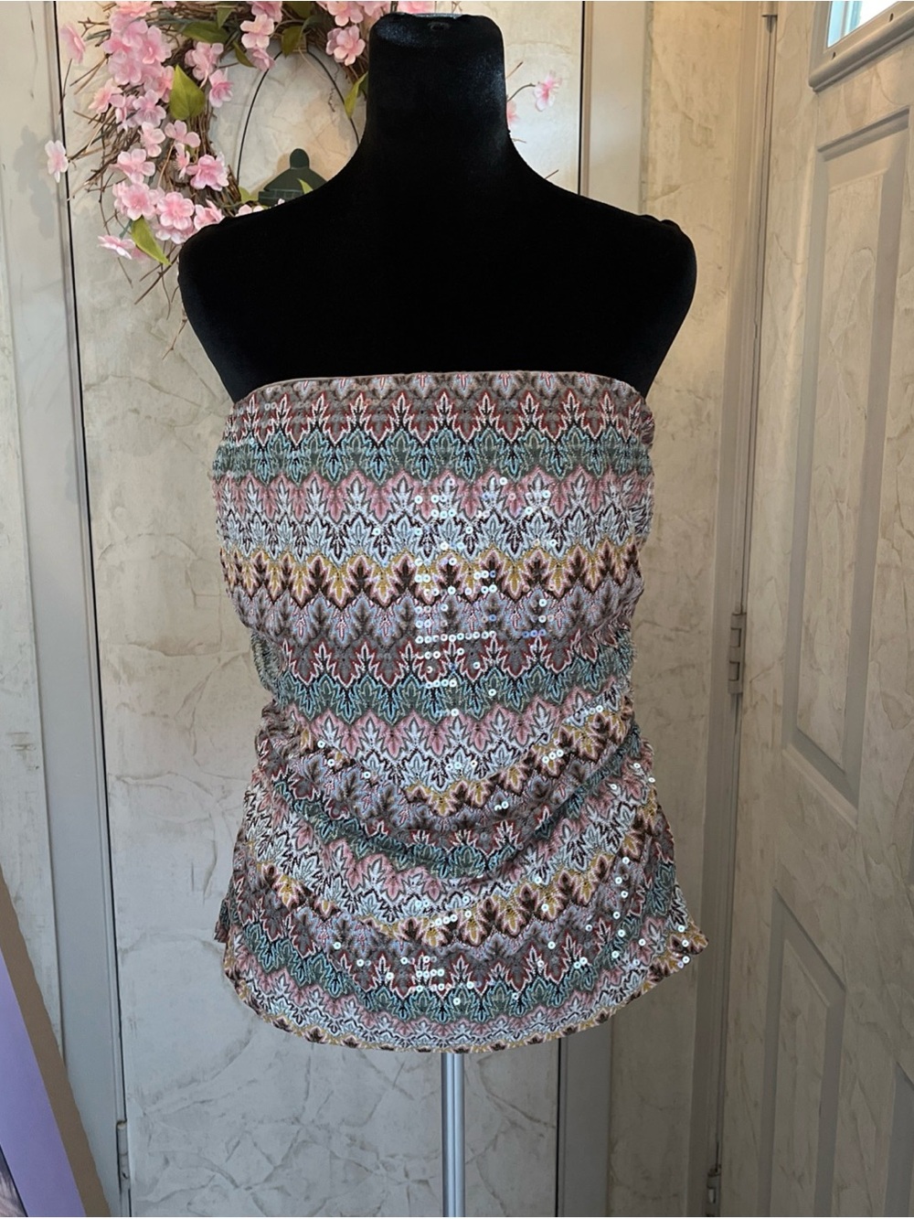 Express Multicolor Zigzag Knit Top in Coral, Teal & Cream